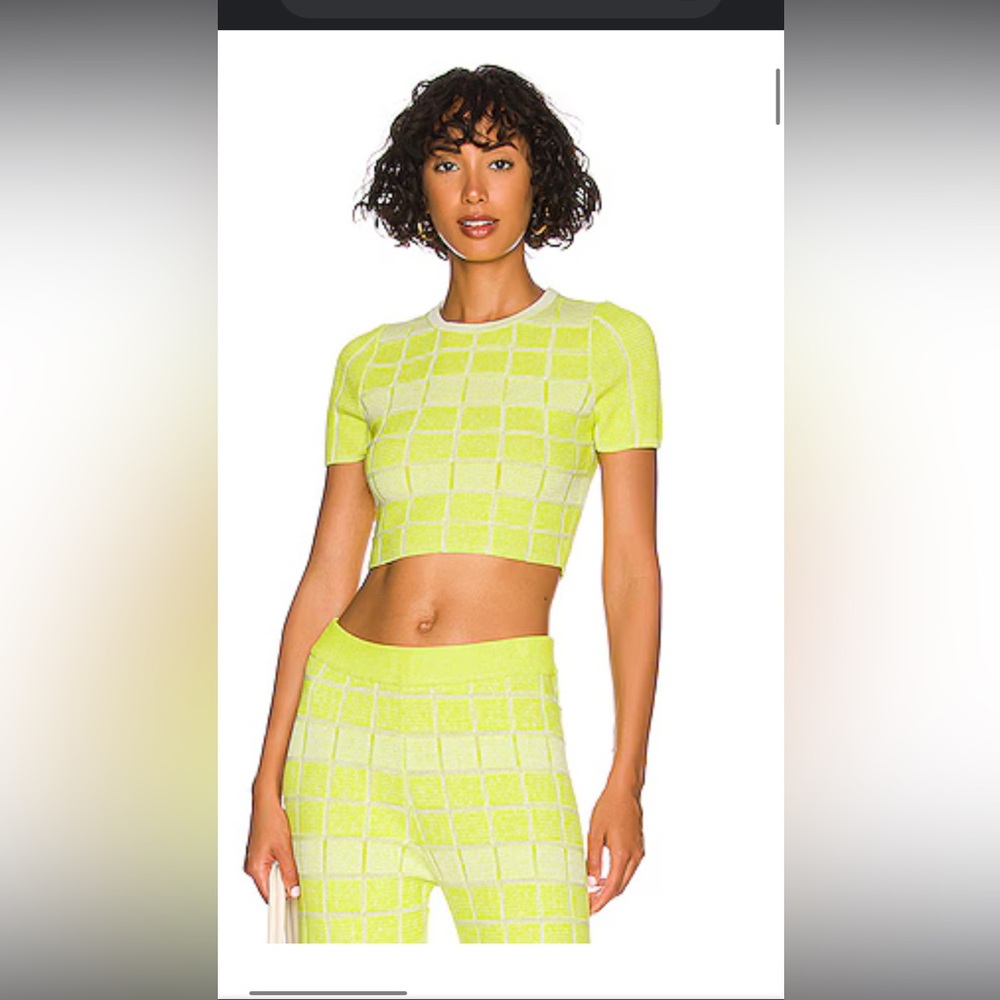 Solid and Striped Logan Pant & Cara Top
Color pear and marshmallow